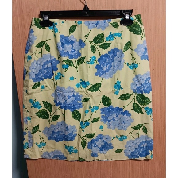 Talbots 8P Yellow Floral Skirt Women's Blue Hydrangea Rear Zipper‎ - Picture 1 of 6
